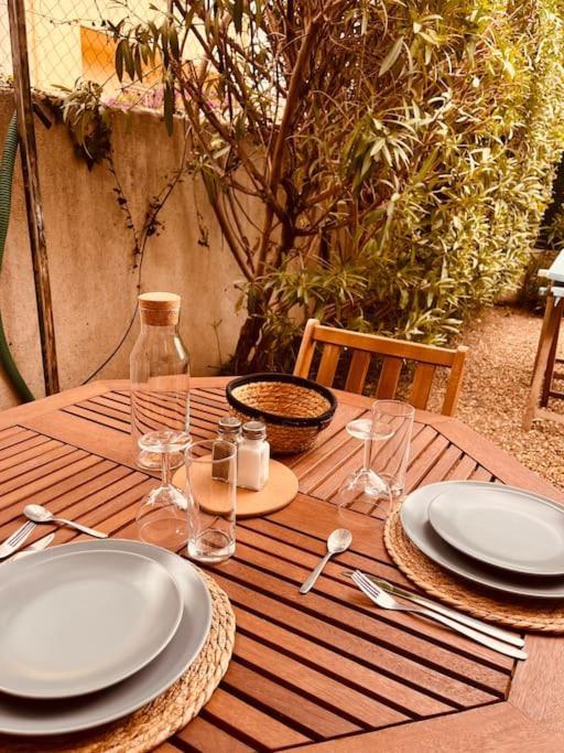 Studio Jardin Privatif 300M De La Plage Sainte-Maxime Kültér fotó